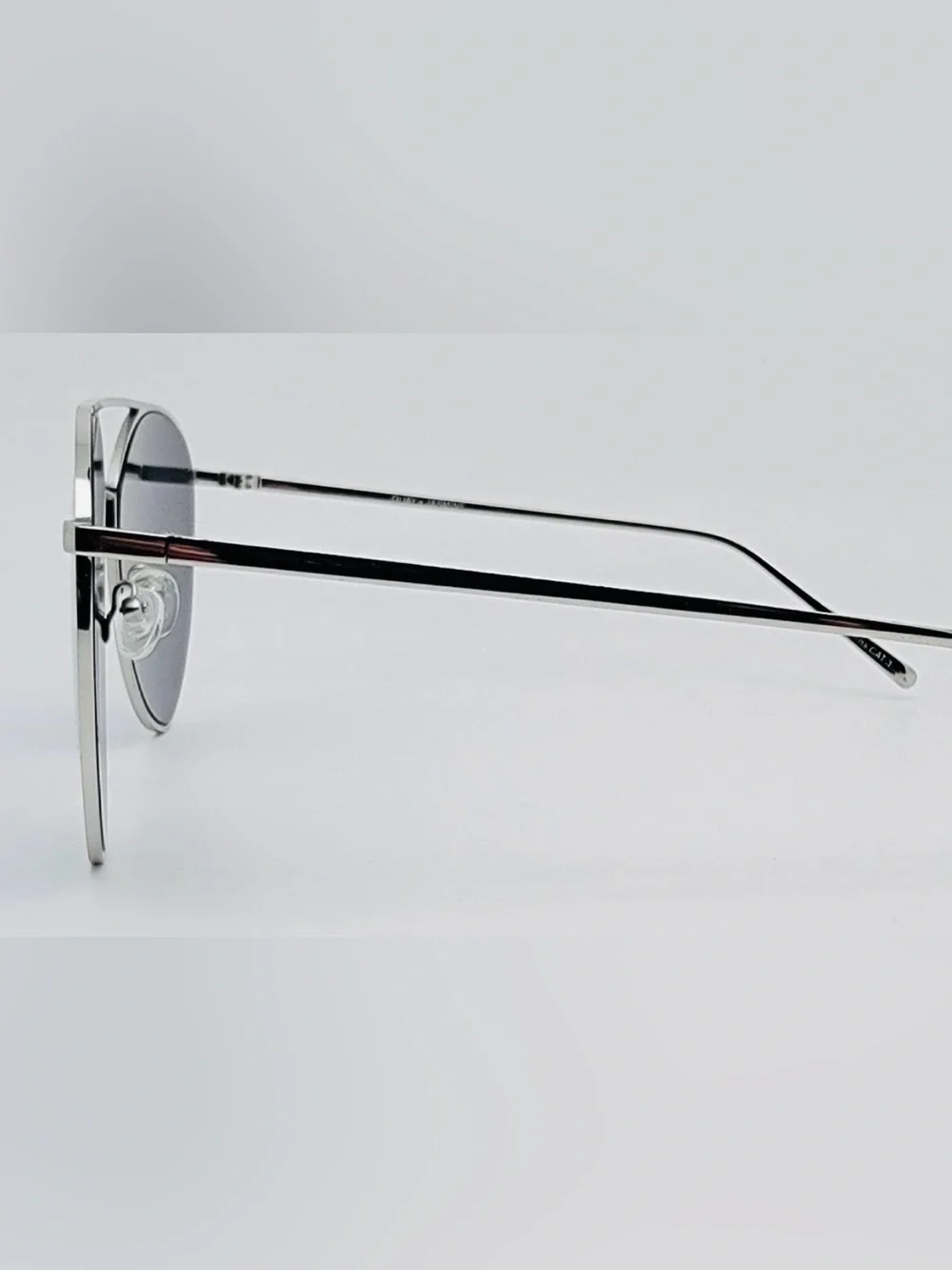 Quay x Jasmine  Oversized Aviator Mirrored Sunglasses - Silver Blue